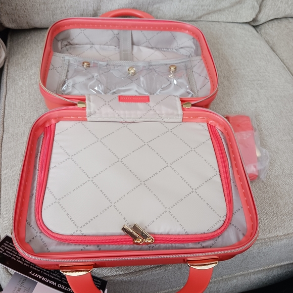 Marcy McKenna 2- in 1 Essential St.Tropez design beauty, makeup case - Picture 12 of 16